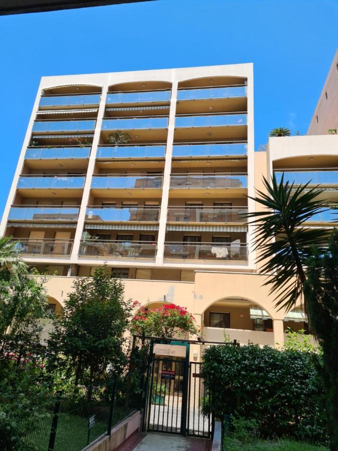 Beautiful 1 Bedroom Flat Nice Exterior foto