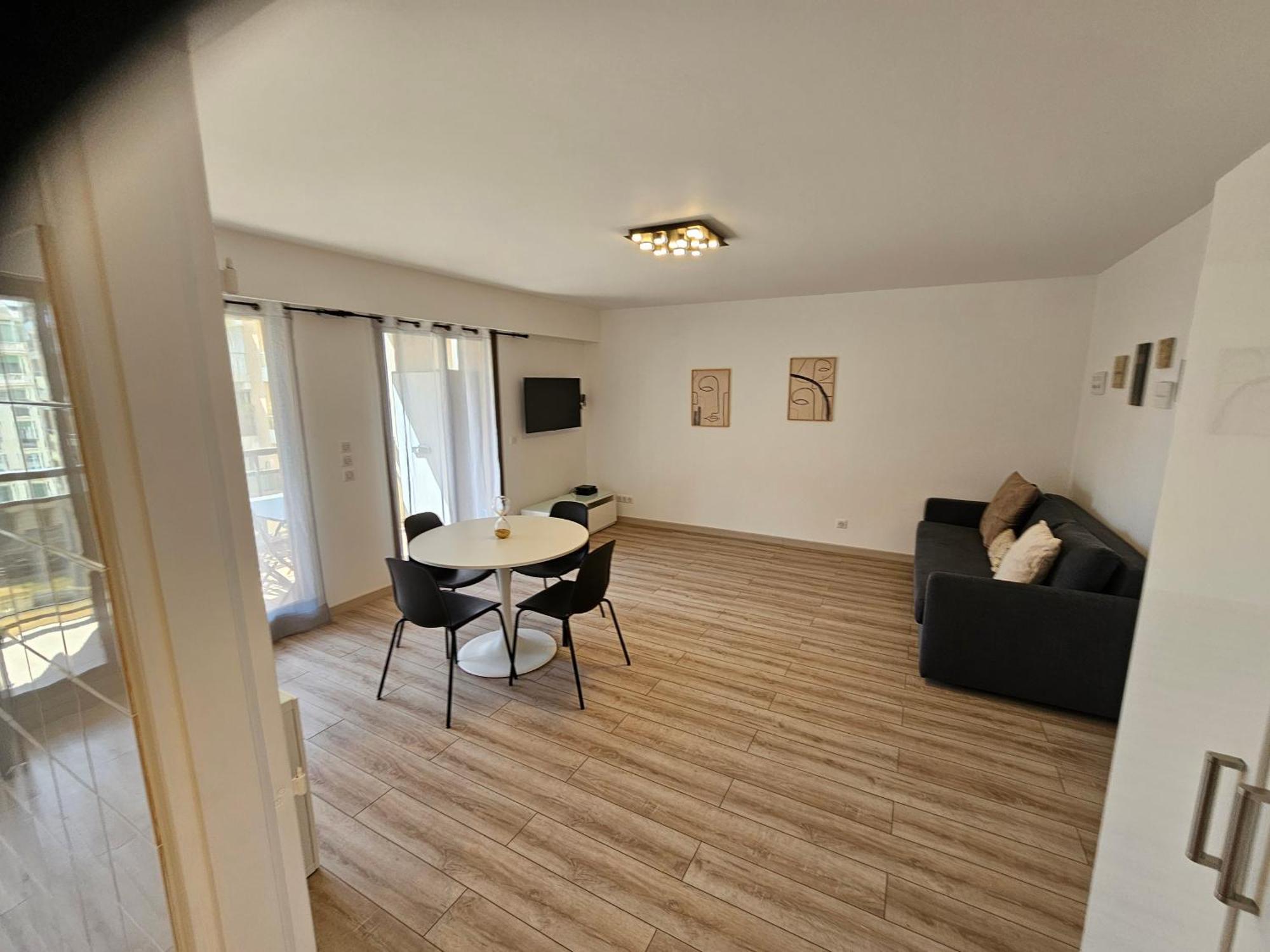 Beautiful 1 Bedroom Flat Nice Exterior foto